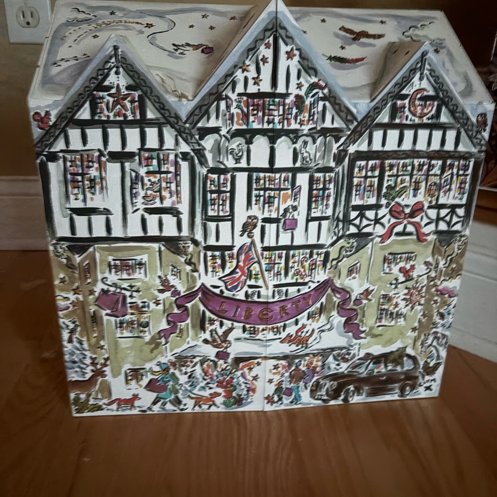 Liberty of London Festive House Advent Calendar - Multicolor
